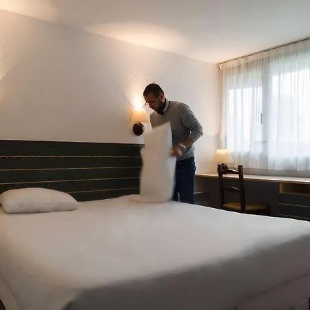 Og Morlaix Ouest Hotel Saint-Martin-des-Champs (Finistere)